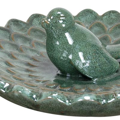 mims-pottery-birdbath